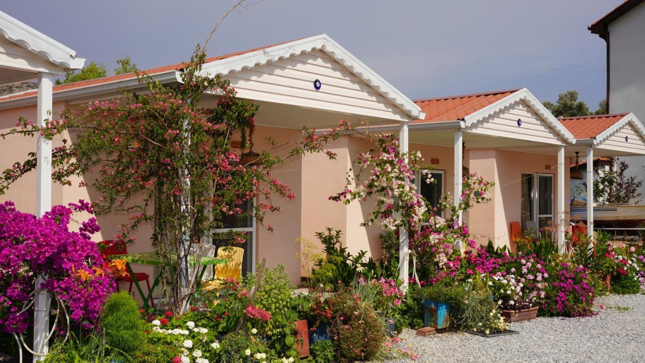 Yelken Bungalov Bed and Breakfast Milas Exteriör bild